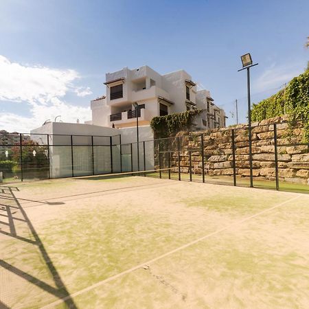 Full Apartment With Private Pool Естепона Екстериор снимка