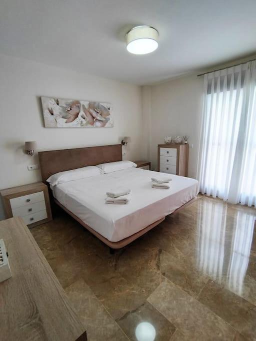 Full Apartment With Private Pool Естепона Екстериор снимка