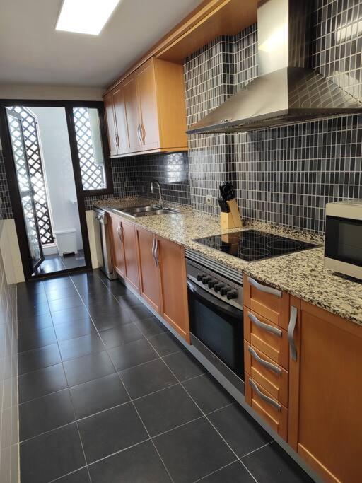 Full Apartment With Private Pool Естепона Екстериор снимка